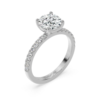 SIGNATURE SOLITAIRE PAVÉ RING I ROUND