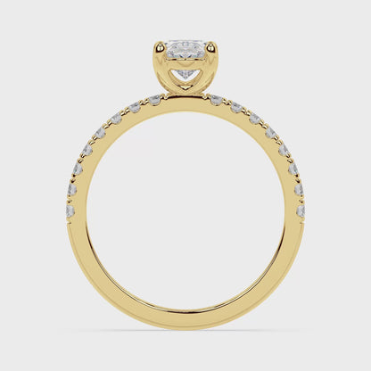 SIGNATURE SOLITAIRE PAVÉ RING I OVAL