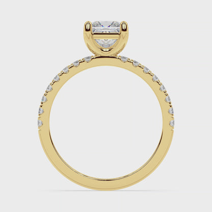 SIGNATURE SOLITAIRE ring with pavé | Princess